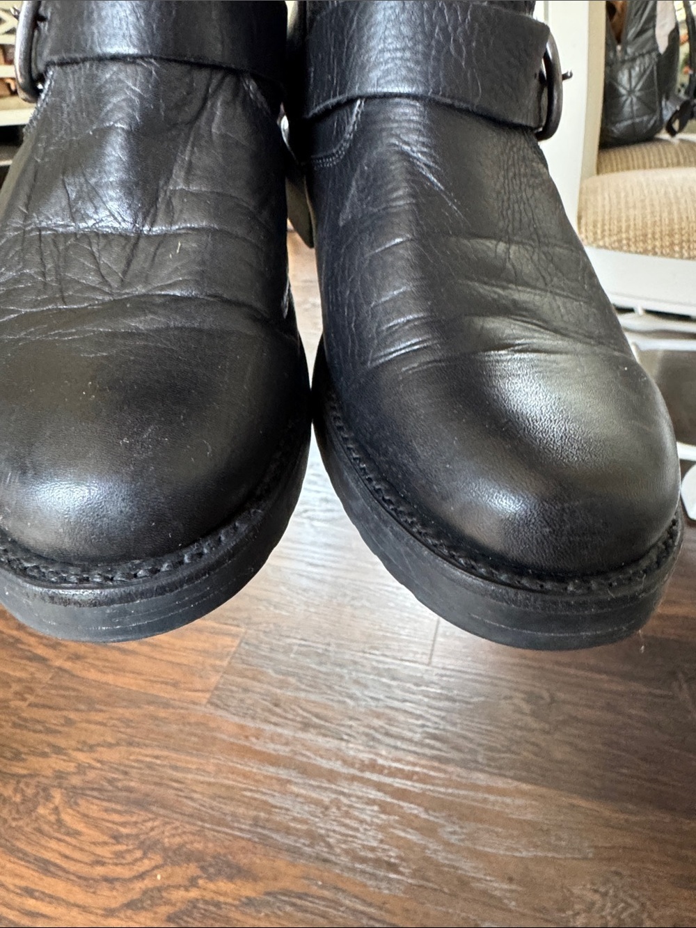 Frye Black Women's Leather Boots - Picture 4 of 16